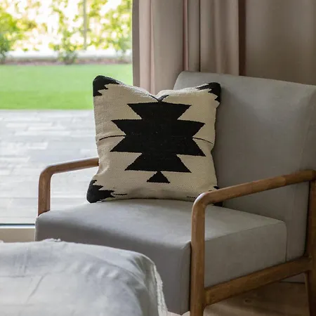 Z Tarasem By Renters דירה שצ'צ'ין